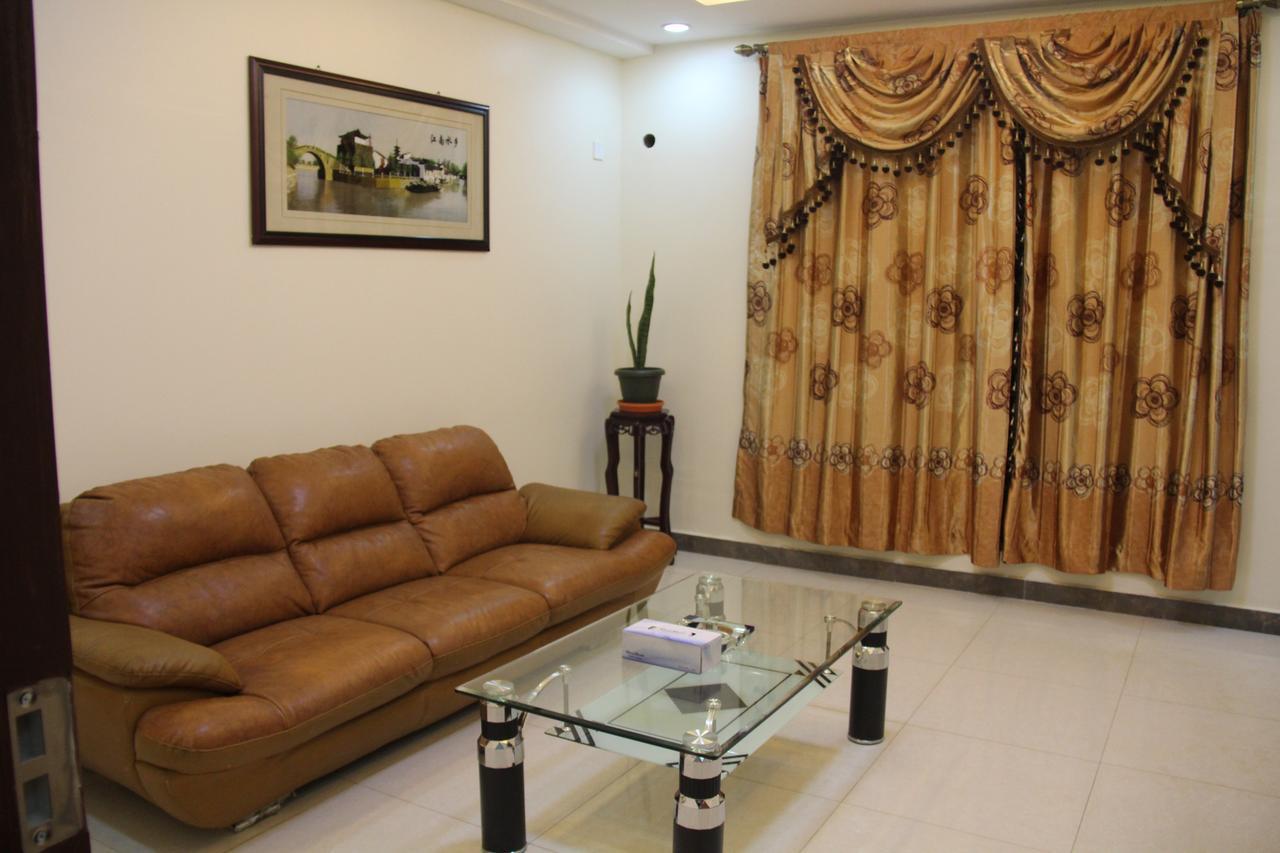 Nanjing Restaurant & Motel Kampala Kültér fotó